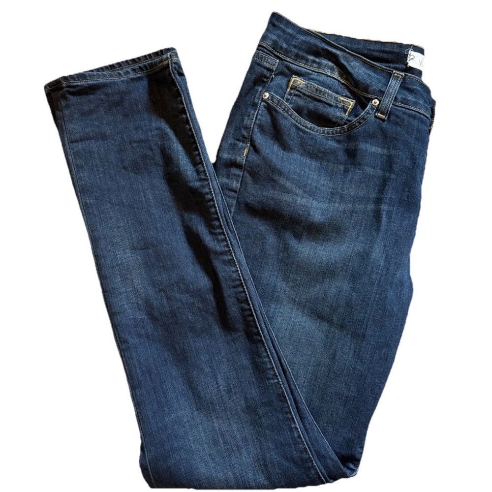 Yummie Denim Size 33 Medium Wash Blue Jeans Straight Leg 5 Pocket Style